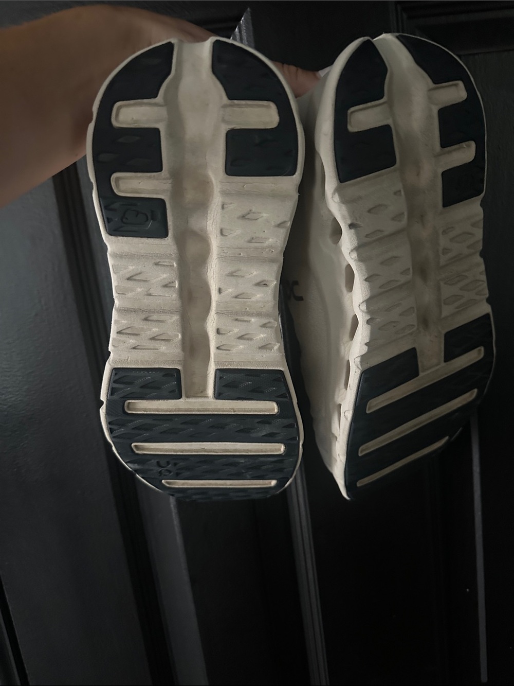 On Running Cloudsurfer CloudTec Phase Running Shoes - Picture 8 of 9